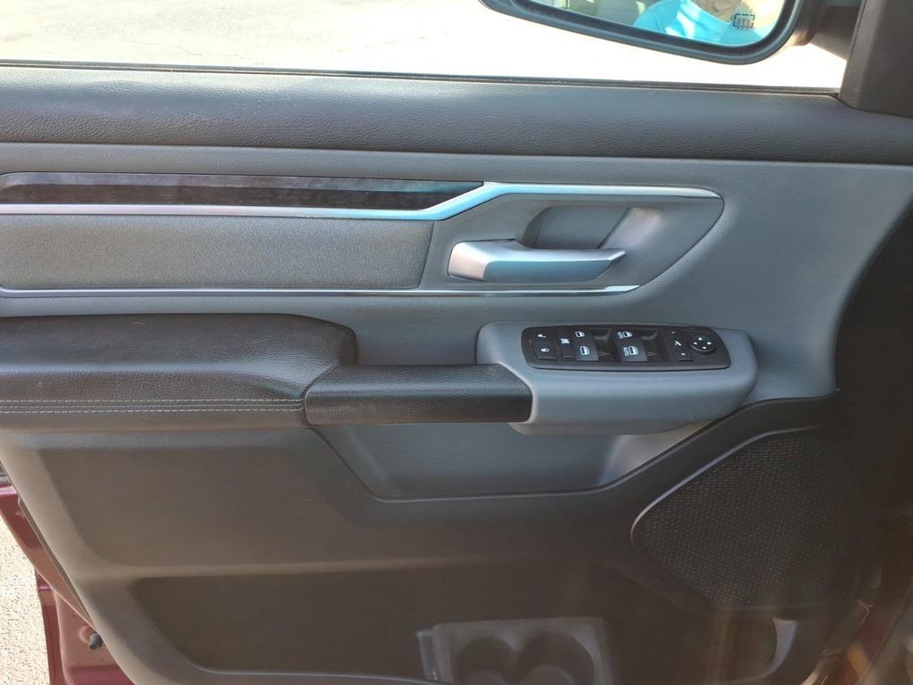 Used 2021 RAM 1500 Big Horn RWD image 12