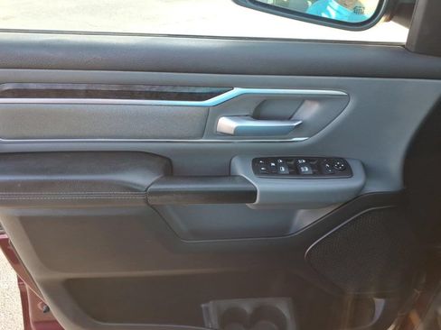 Used 2021 RAM 1500 Big Horn RWD image 12