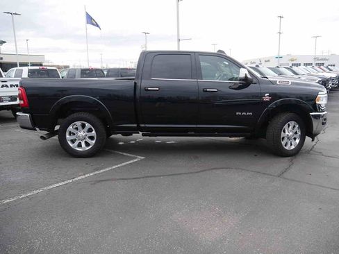 Certified 2021 RAM 2500 Laramie image 26