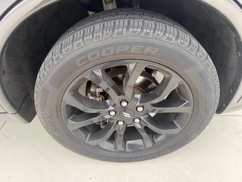 Used 2019 Dodge Durango GT AWD/4WD image 10