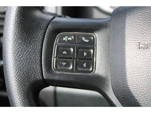 Used 2017 RAM 2500 Tradesman w/ Chrome Appearance Group image 15