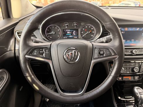 Used 2017 Buick Encore Premium image 17