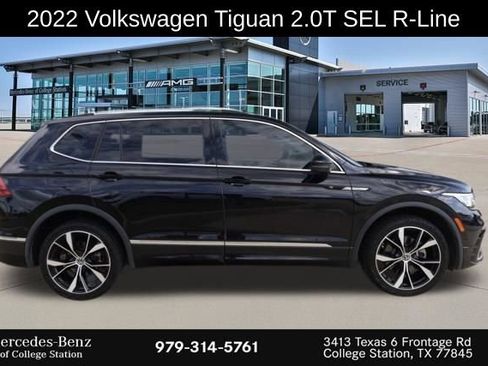 Used 2022 Volkswagen Tiguan SEL R-Line AWD/4WD image 2