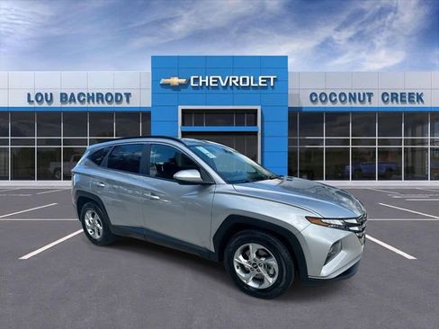 Used 2024 Hyundai Tucson SEL image 2