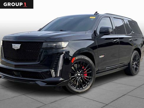 Used 2023 Cadillac Escalade V w/ Heavy-Duty Trailer Package image 1