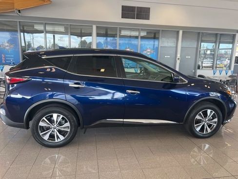 Used 2023 Nissan Murano SV image 5
