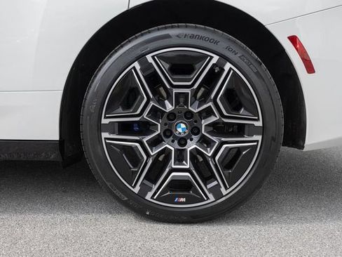 New 2026 BMW iX xDrive60 w/ M Sport Package AWD/4WD image 6