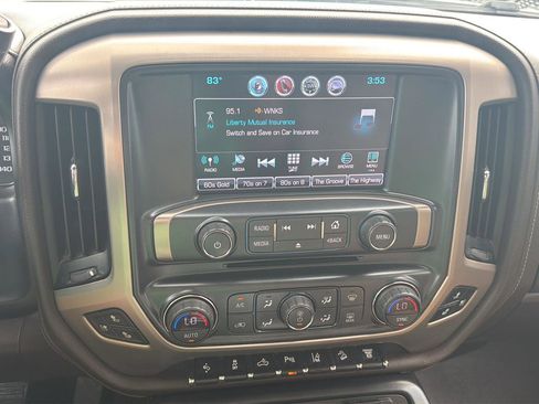 Used 2018 GMC Sierra 2500 Denali w/ Duramax Plus Package AWD/4WD image 21