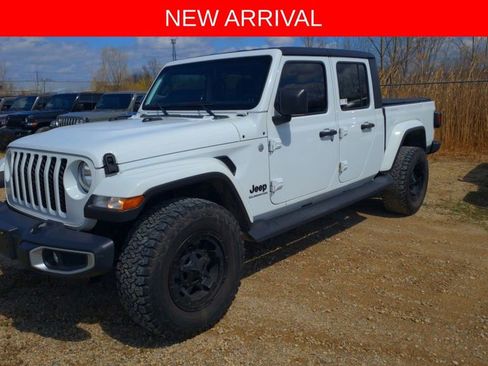 Used 2021 Jeep Gladiator Sport w/ Uconnect 4C Nav & Sound Group image 1