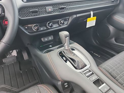 New 2026 Honda HR-V Sport image 27