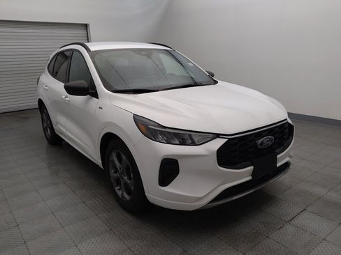 Used 2023 Ford Escape ST-Line image 13