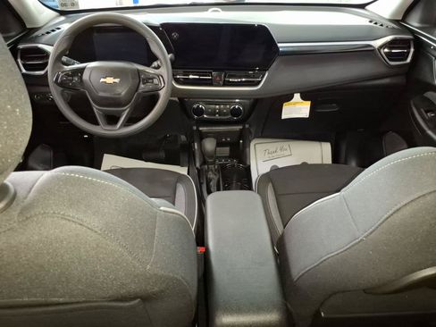 Used 2026 Chevrolet TrailBlazer LT FWD image 11