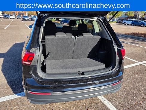 Used 2024 Volkswagen Tiguan S image 32