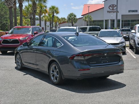 Used 2023 Honda Accord EX image 3