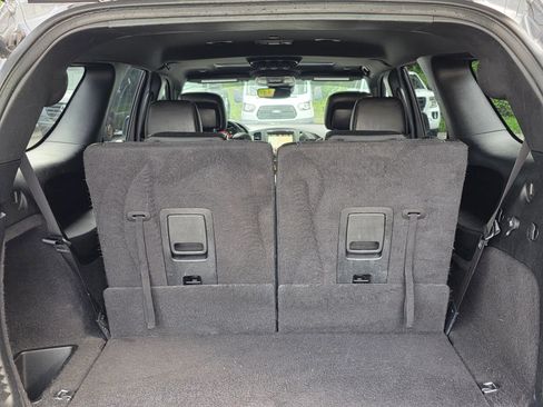 Used 2018 Dodge Durango SRT w/ Technology Group AWD/4WD image 28