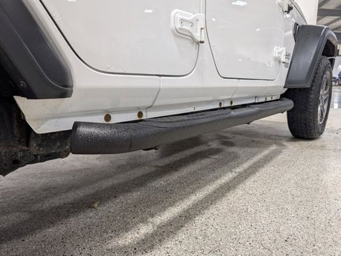 Used 2019 Jeep Wrangler Unlimited Sport S image 10