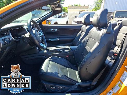 Used 2018 Ford Mustang GT Premium w/ Equipment Group 401A RWD image 13