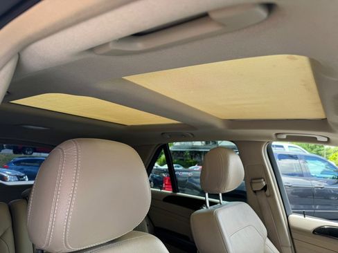 Used 2015 Mercedes-Benz ML 400 4MATIC image 6