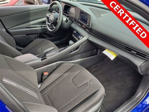 Certified 2025 Hyundai Elantra Sport image 14
