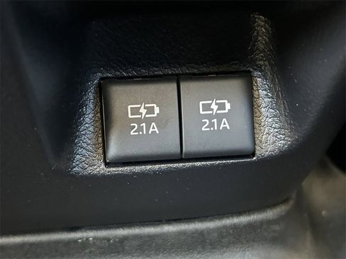 Used 2021 Toyota 4Runner TRD Off-Road Premium image 16