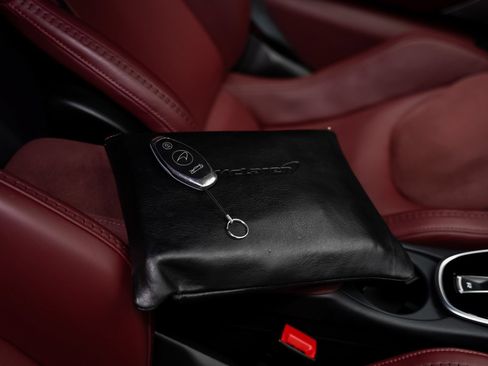 Used 2023 McLaren GT RWD image 60