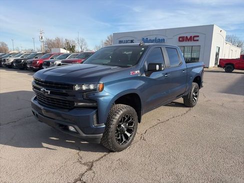 Used 2020 Chevrolet Silverado 1500 RST image 2