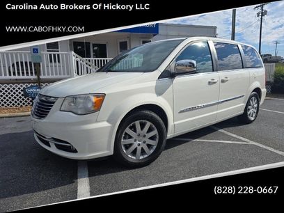 Used 2011 Chrysler Town & Country Touring-L w/ Entertainment Group #2