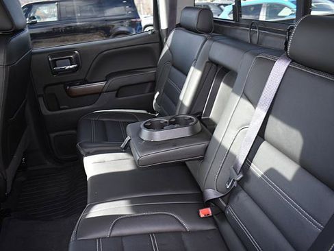 Used 2017 GMC Sierra 2500 Denali w/ Duramax Plus Package image 18