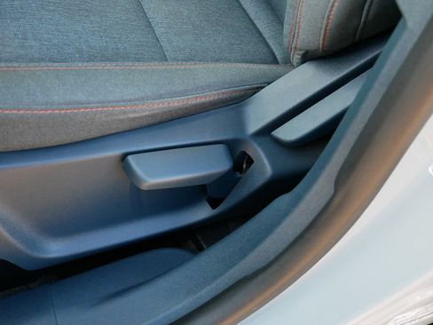 Certified 2022 Ford Maverick XLT image 16