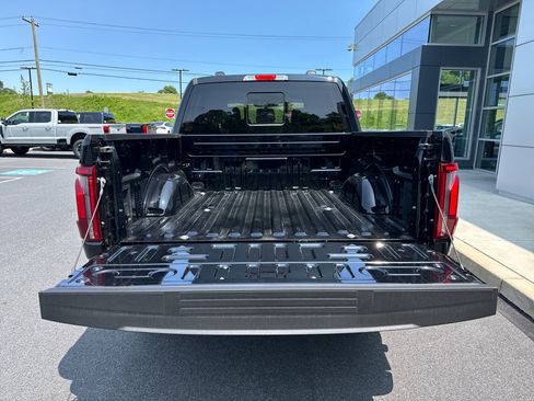 New 2025 Ford F150 Lariat w/ Equipment Group 501A Mid image 3