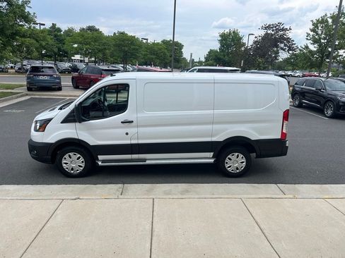 Used 2025 Ford Transit 250 Low Roof w/ Exterior Upgrade Package RWD image 4