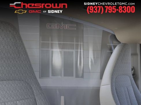 New 2025 GMC Savana 3500 w/ Power Convenience Package RWD image 24