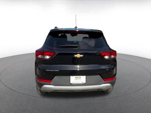 Used 2025 Chevrolet TrailBlazer LT FWD image 12