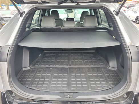 Used 2023 Toyota RAV4 SE image 14