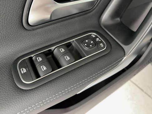 Used 2026 Mercedes-Benz CLA 250 image 13
