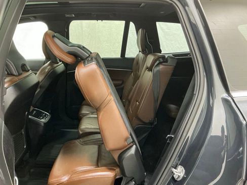 Used 2022 Volvo XC90 T6 Inscription w/ Advanced Package image 18