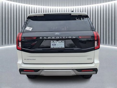 New 2026 Ford Expedition Max Platinum w/ Driver's Package image 5