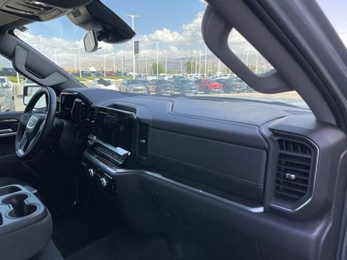 Certified 2025 GMC Sierra 1500 Elevation AWD/4WD image 16