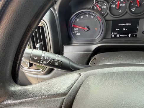 Used 2020 Chevrolet Silverado 1500 Custom w/ Custom Value Package image 30