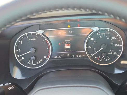 Certified 2025 Nissan Rogue SV AWD/4WD image 33