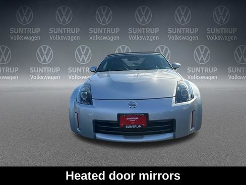 Used 2008 Nissan 350Z Touring image 10