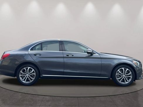 Used 2015 Mercedes-Benz C 300 4MATIC Sedan image 4