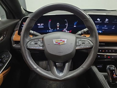 Used 2024 Cadillac XT4 Sport image 15
