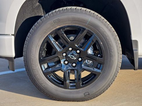 New 2026 Chevrolet Silverado 1500 RST w/ Texas Edition Plus AWD/4WD image 13