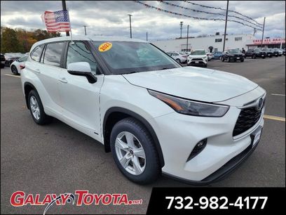 Certified 2023 Toyota Highlander LE