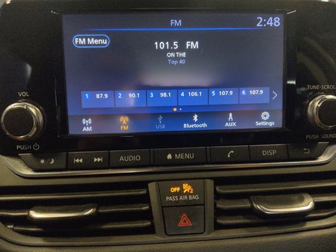 Used 2024 Nissan Altima 2.5 S FWD image 25