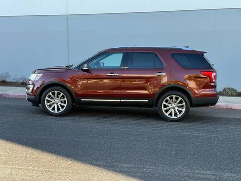 Used 2016 Ford Explorer Limited w/ Class II Trailer Tow Package image 2