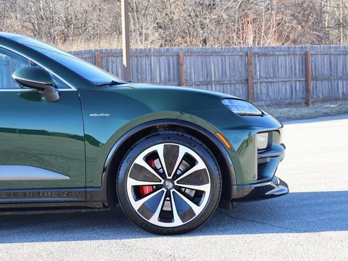 Certified 2024 Porsche Macan Turbo Electric AWD/4WD image 10