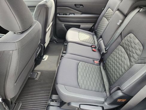 New 2026 Nissan Pathfinder SV FWD image 19