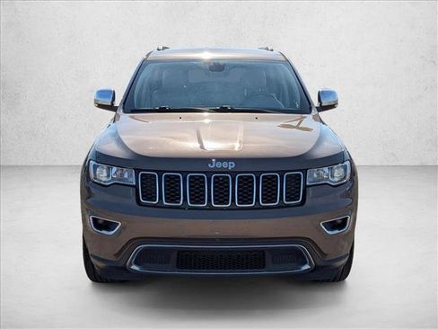Used 2017 Jeep Grand Cherokee Limited image 2